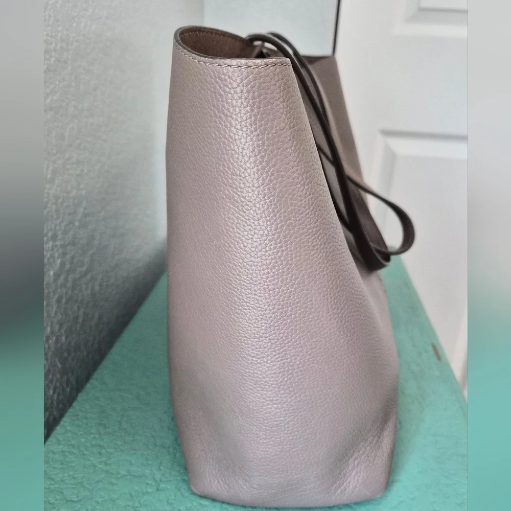 Tory Burch McGraw Pebbled Leather Large Tote